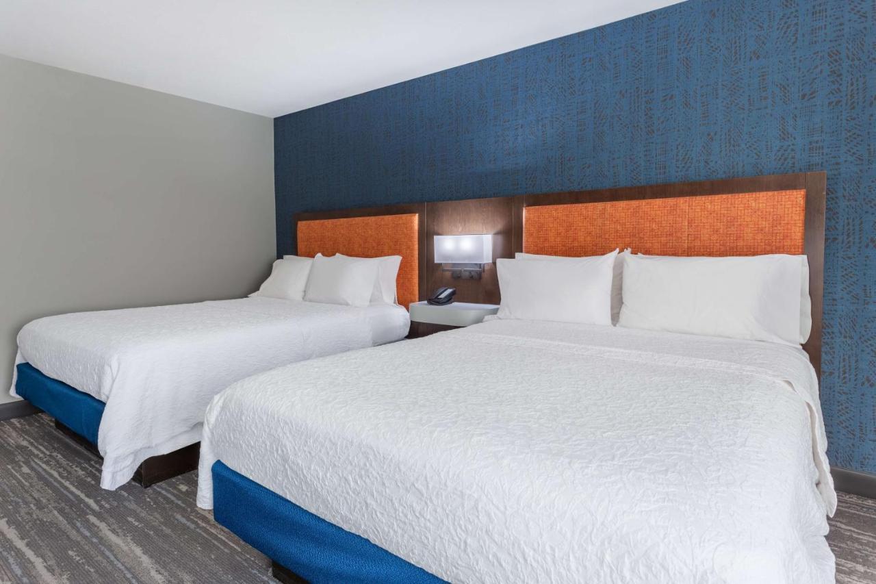 Hampton Sioux Falls Hotel 3*